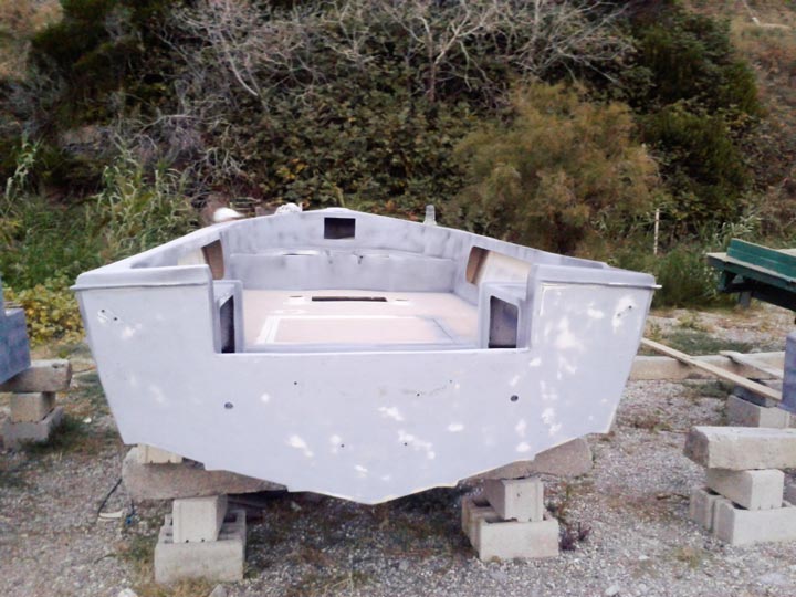 vetroresina-barca-prima